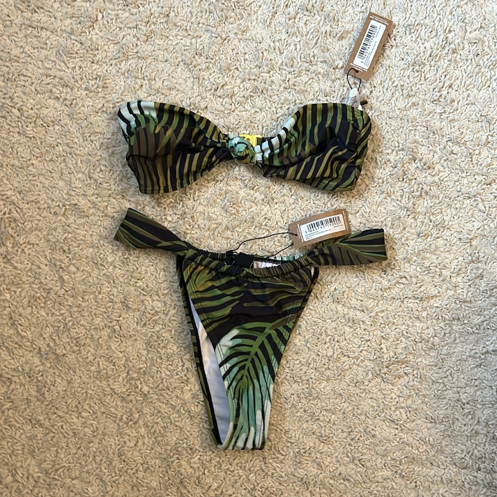 NWT Nasty Gal Leaf Print Knot Front Bikini